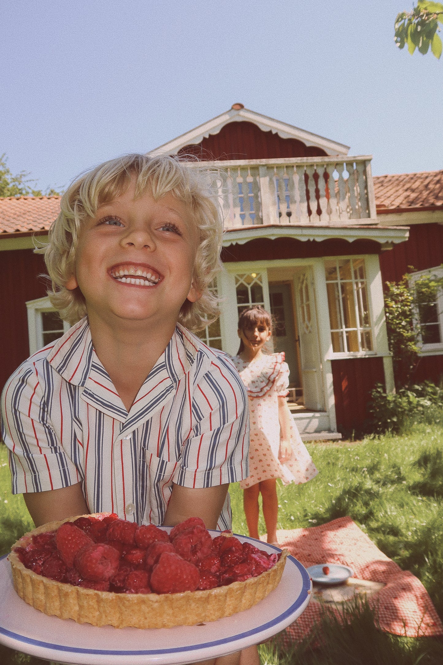 miles short sleeve shirt | red + blue