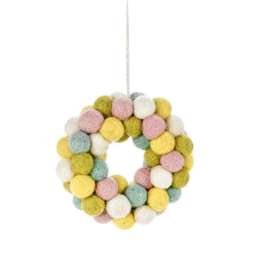 felt easter mini wreath