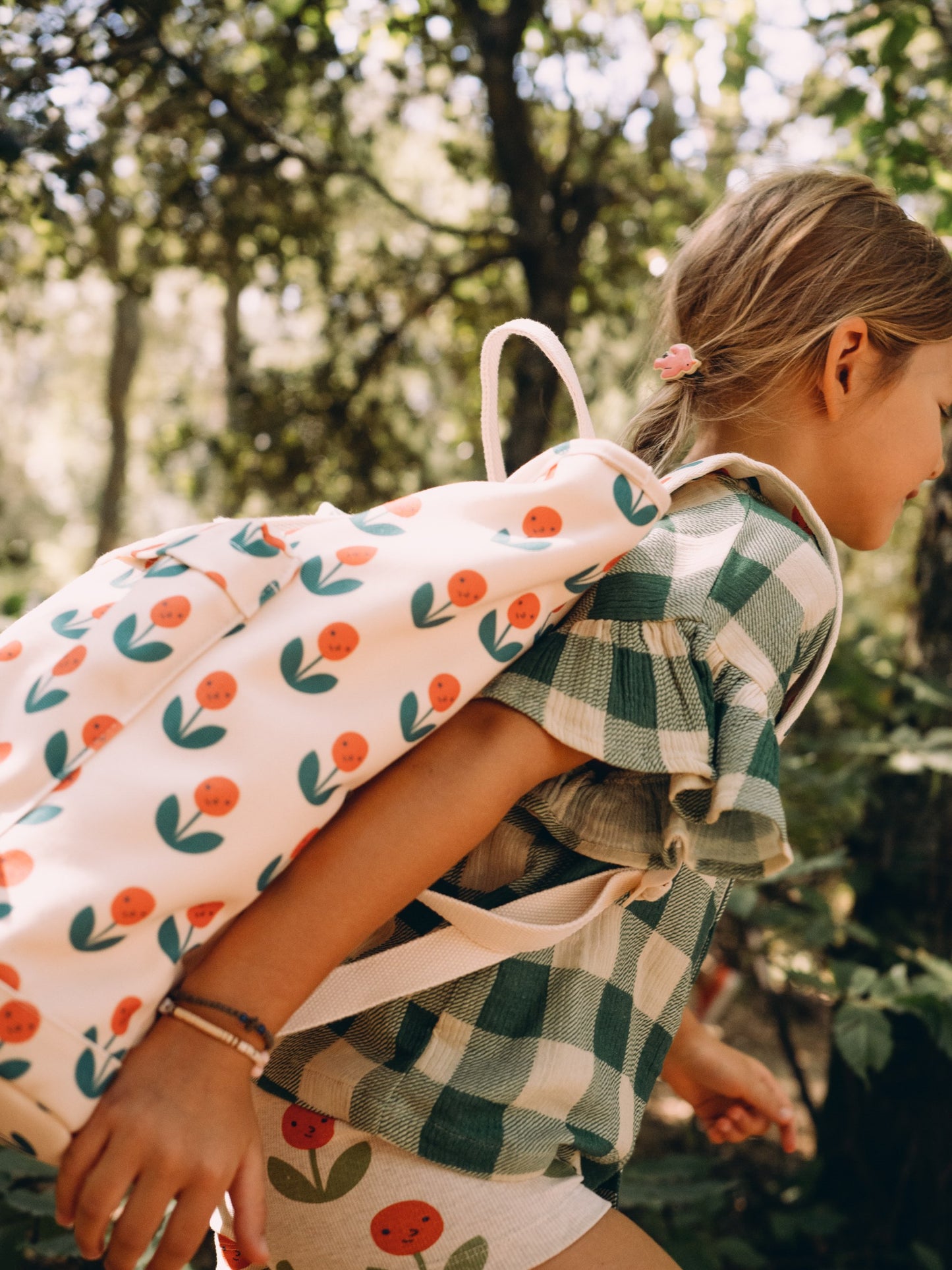 peonies totepack | light cream