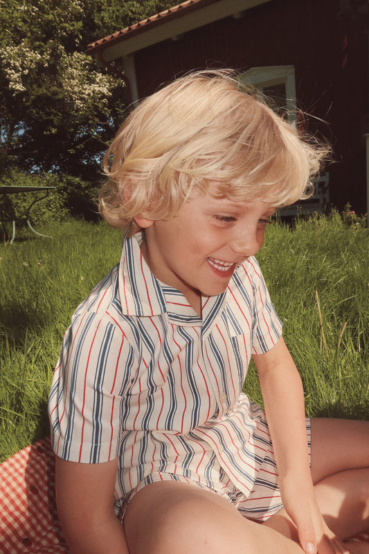 miles short sleeve shirt | red + blue