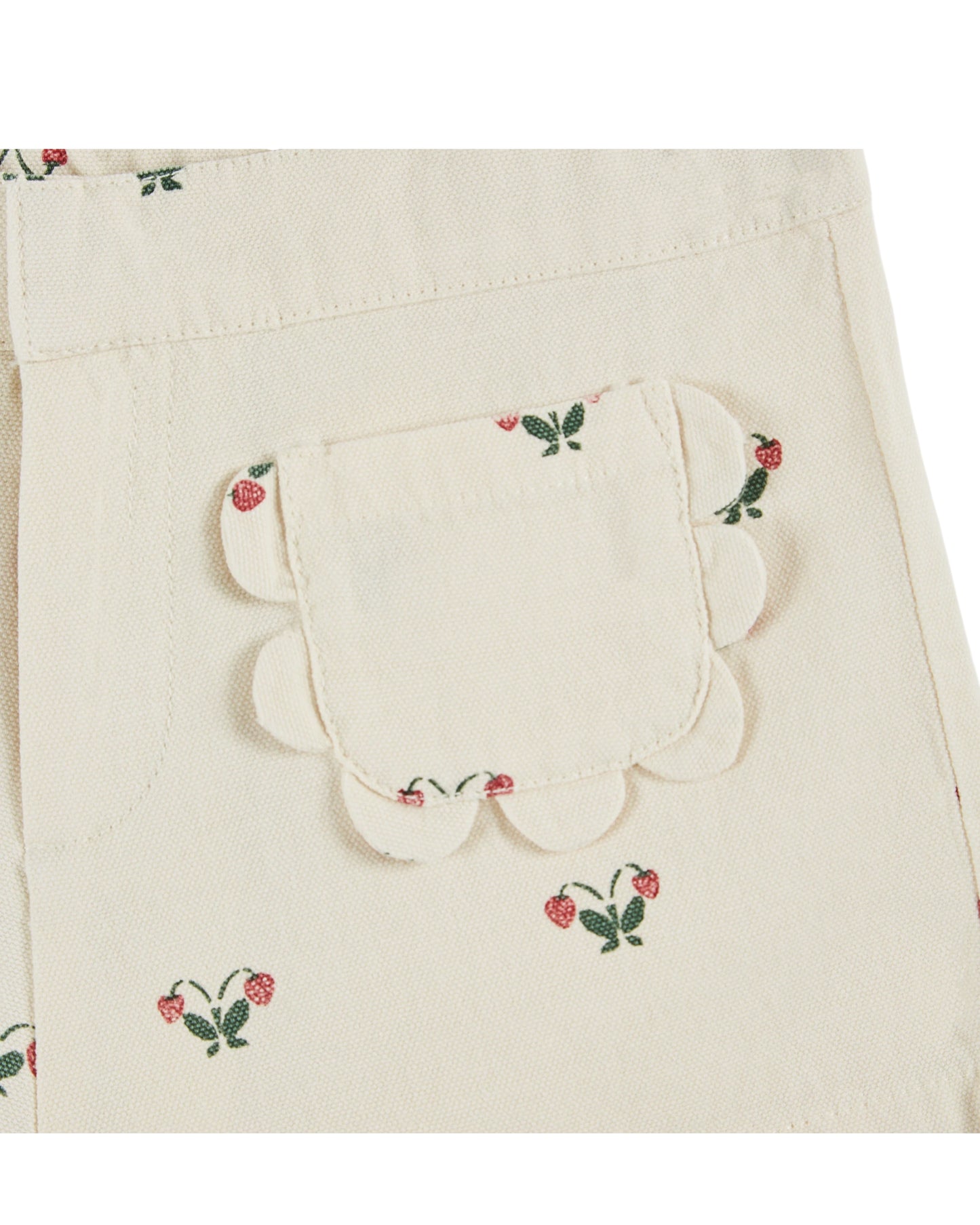 flower pocket shorts