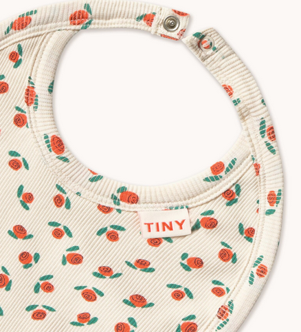 tiny roses rib bib | off white