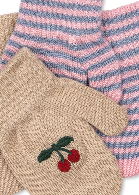 2-pack filla mittens | cherry + stripe