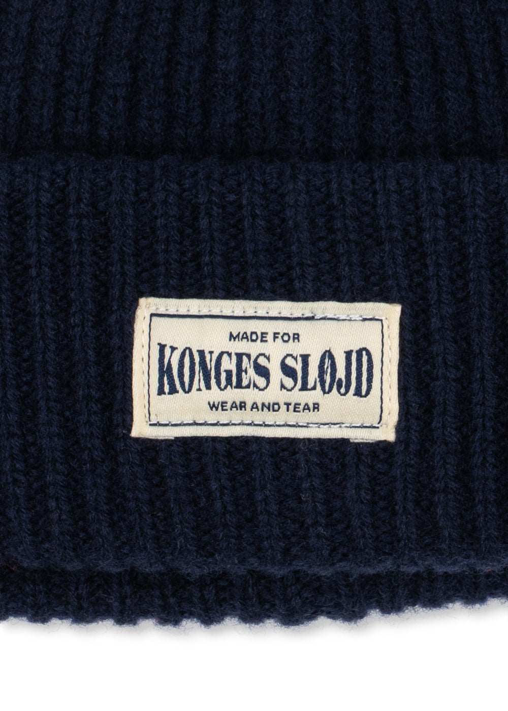 basil beanie | total eclipse